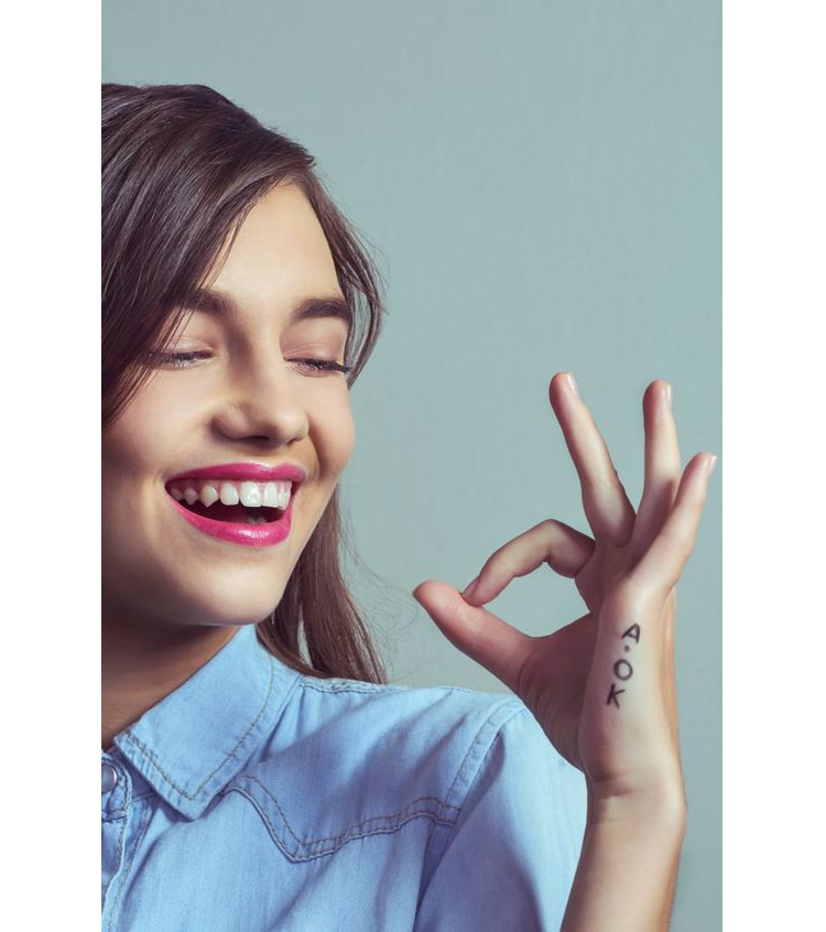 10smalltattoos_03.jpg