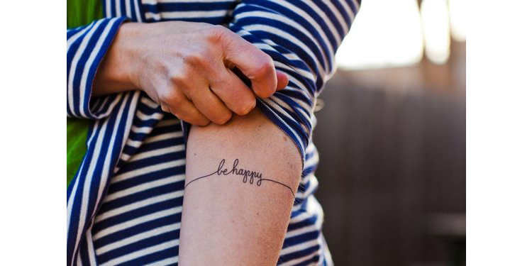 10smalltattoos_08.jpg