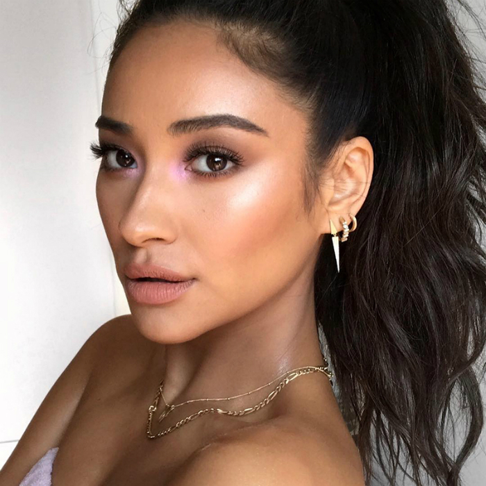 4waystowear_violet_01.jpg
