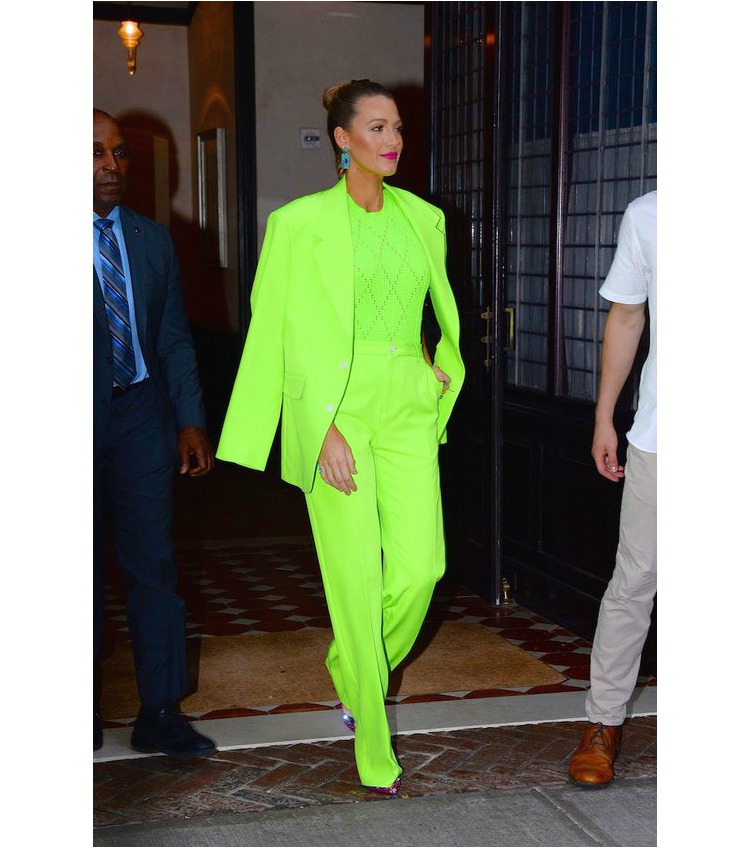 4augustlooksblakelively_01.jpg