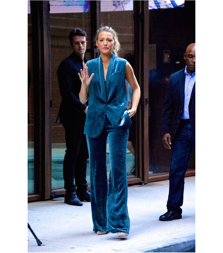 4augustlooksblakelively_02.jpg
