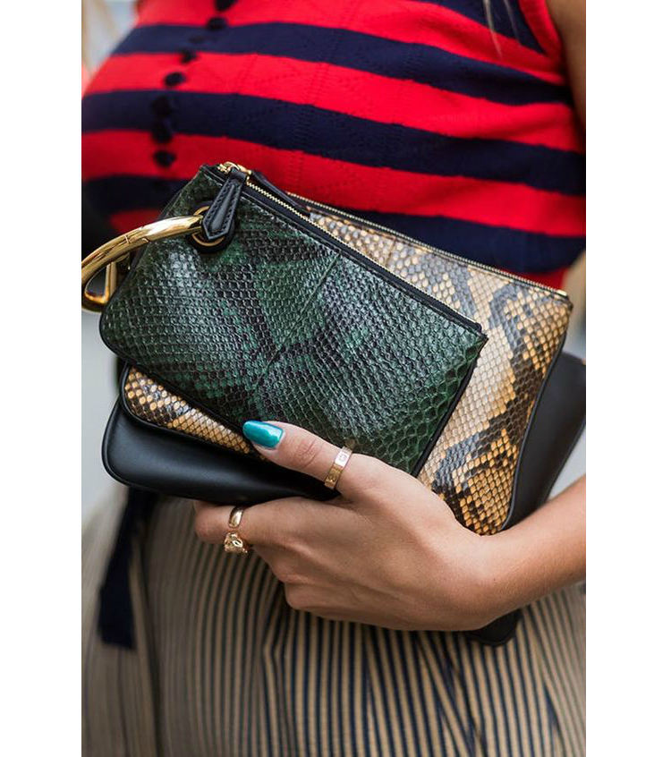snakeskinmaterial_03.jpg