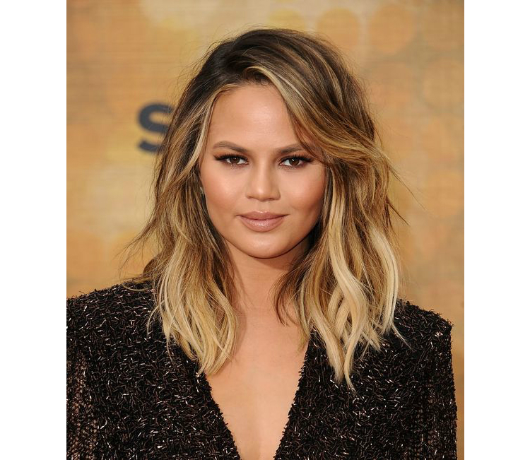 3roundfacehaircuts_01.jpg