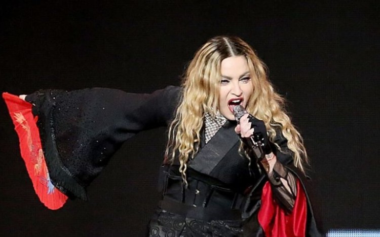 madonnanesa.jpg