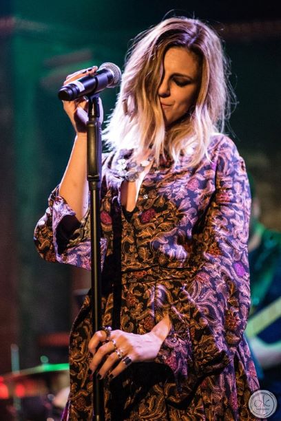 angelika.jpg