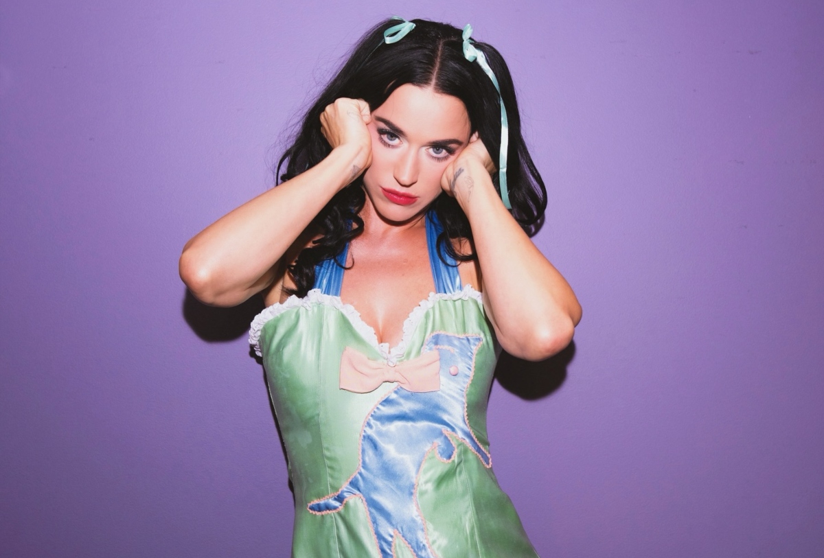 Η Katy Perry κατά του Λευκού Οίκου για τη χρήση του "Firework" σε βίντεο με στρατιωτικές επιθέσεις