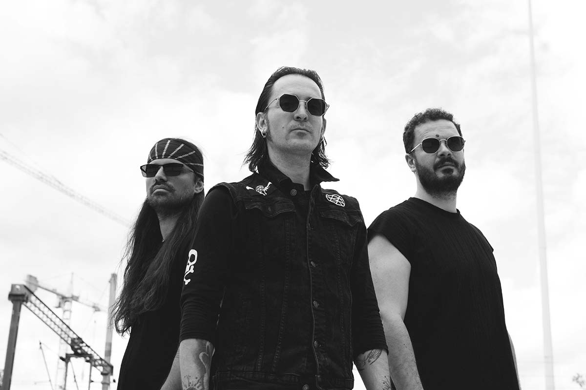 Villagers Of Ioannina City: Ανακοίνωσαν το νέο άλμπουμ "Venceremos" και πρώτο single το "Ghosts in the Sky"