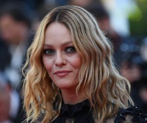 Vanessa Paradis: «Όταν κάτι στην αγάπη δεν λειτουργεί από την αρχή, δεν πρόκειται ποτέ να δουλέψει. Μην το πιέζετε»