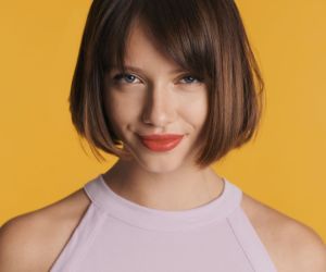 Mob Hair: Το κούρεμα που επιστρέφει δυναμικά και αλλάζει όλα όσα ξέραμε για το μεσαίο μήκος