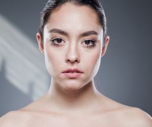 Beauty Burnout: Όταν η ρουτίνα της περιποίησης κουράζει περισσότερο απ’ ό,τι αναζωογονεί