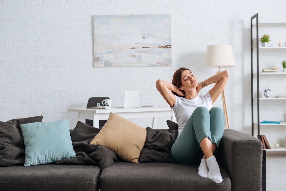Το wellness της σιωπής: Γιατί χρειάζομαι 5 λεπτά χωρίς να μιλάω, κάθε μέρα