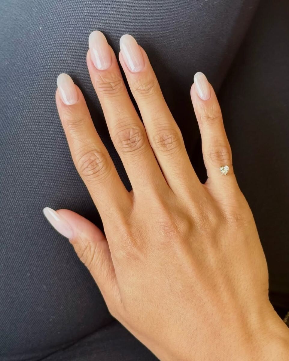 SPRING MANI COLOURS