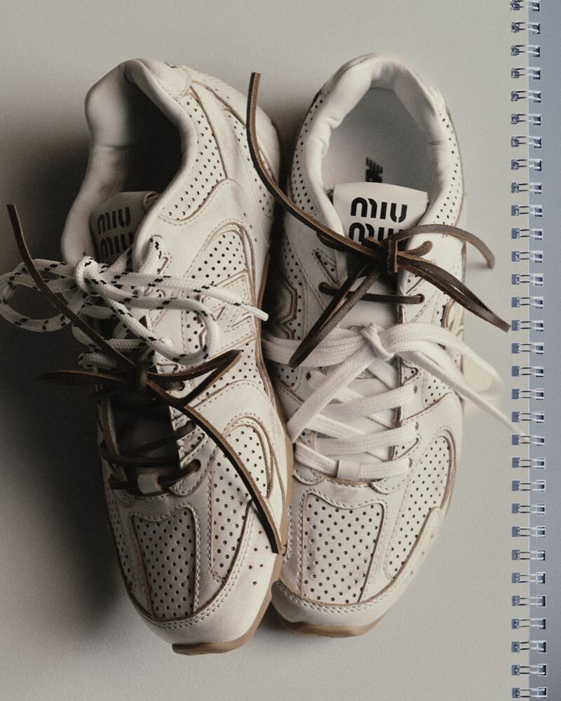 NEW BALANCE x MIU MIU