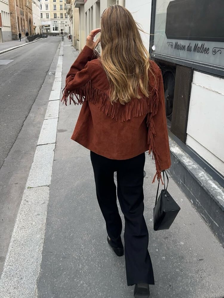 8 staples parisian chic