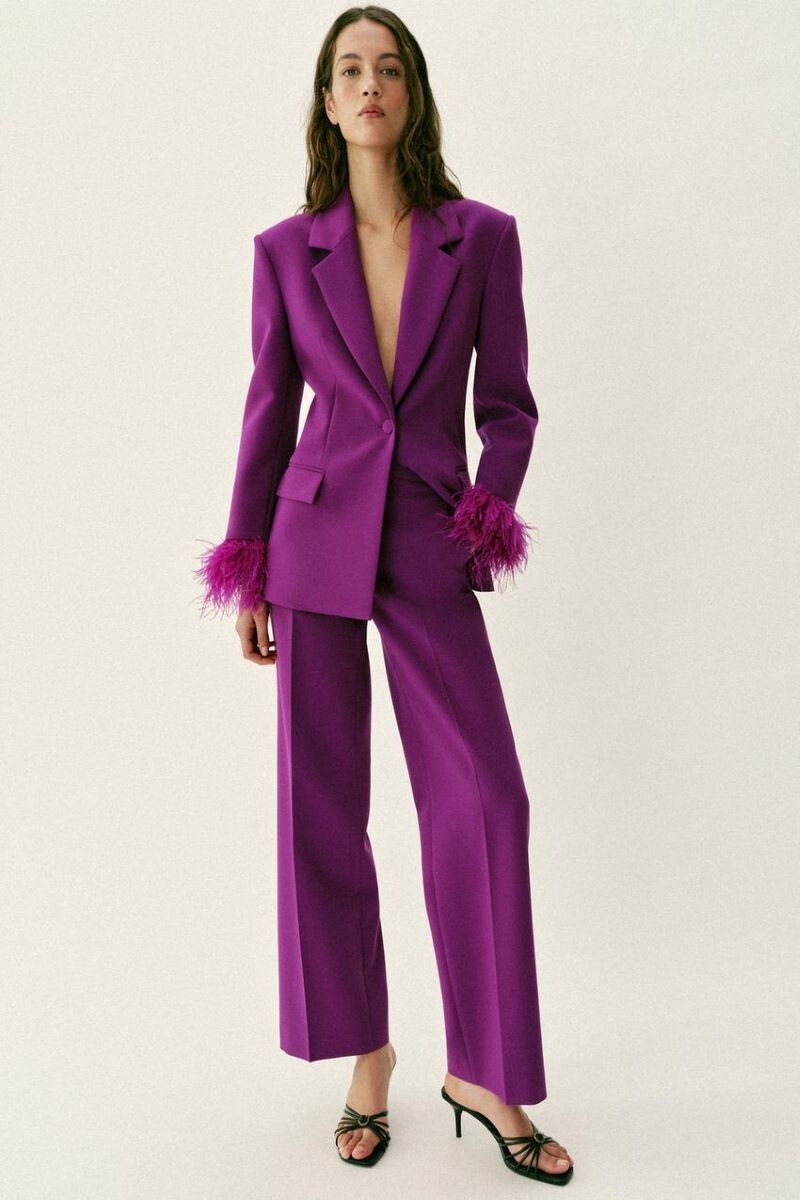 what ot wear to a summer wedding