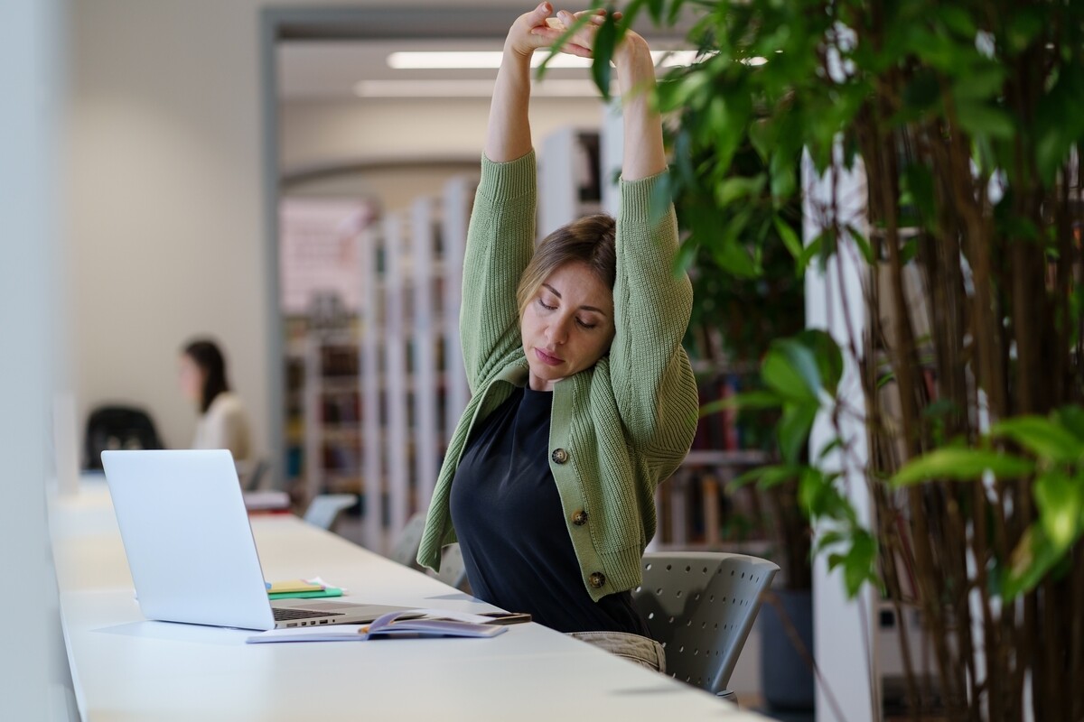 Έβαλα το stretching στην καθημερινή μου ρουτίνα και πλέον δεν νιώθω πιασμένη παντού