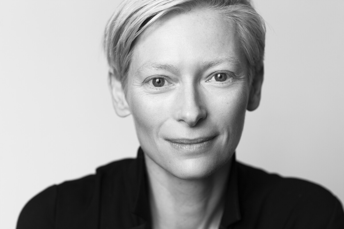 Ongoing | Tilda Swinton: Έκθεση, περφόρμανς, masterclass & θερινό σινεμά στο Onassis Ready