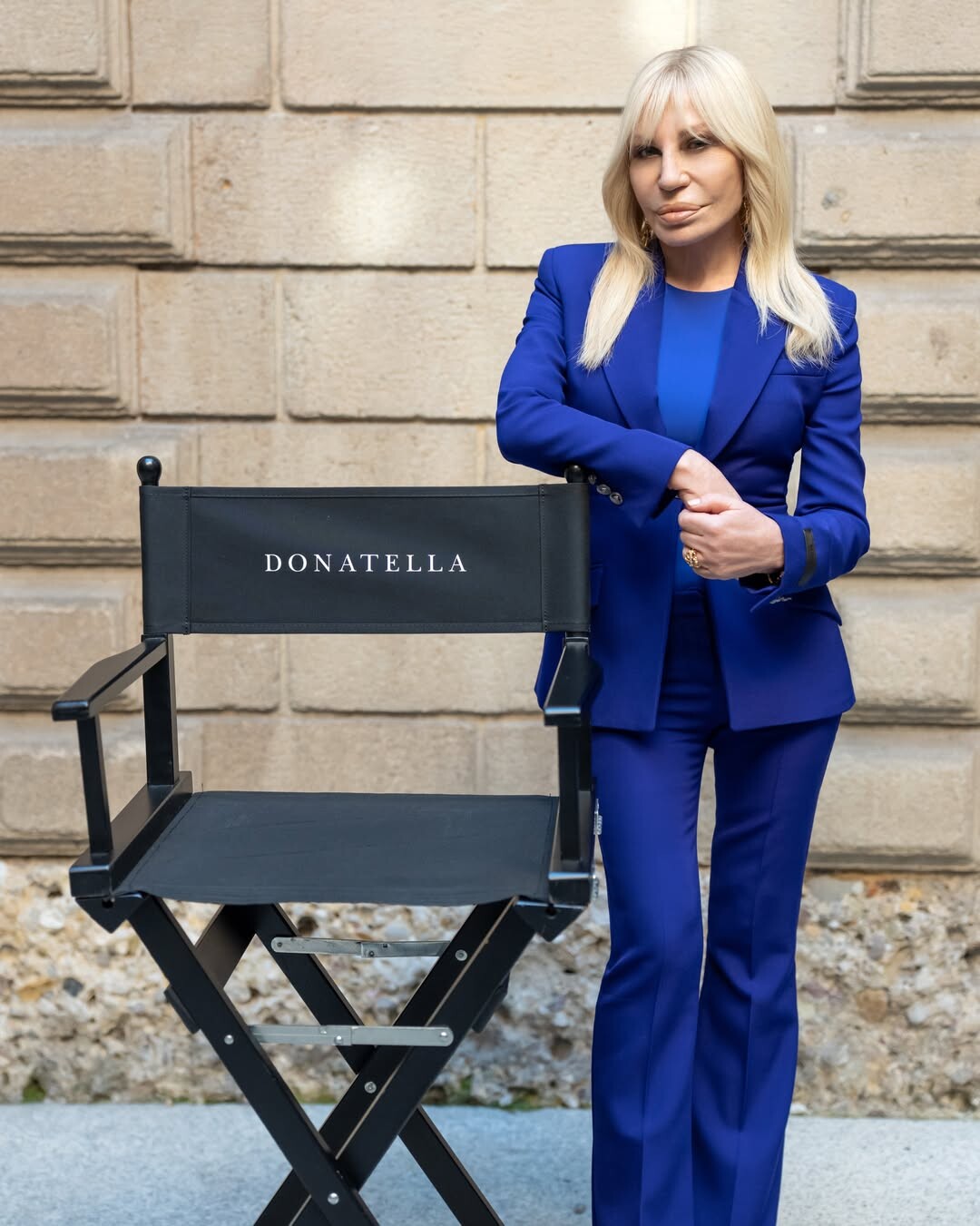 Donatella Versace: «Πέθανε και ξαναγεννήσου, πέθανε και ξαναγεννήσου. Είναι η ιστορία της ζωής μου».