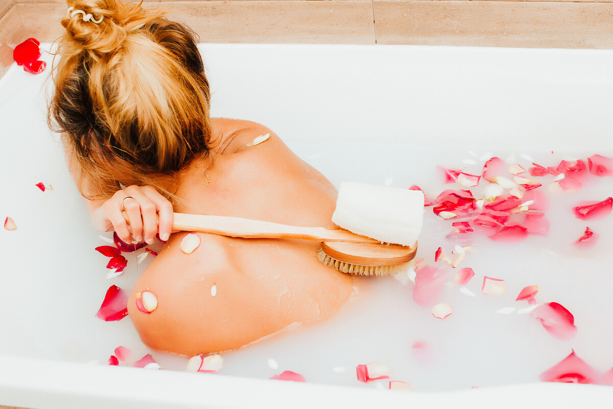 Το δικό μου Valentine Self-love ritual: Φέτος, ερωτεύομαι πρώτα ΕΜΕΝΑ (και η 14η Φεβρουαρίου αλλάζει για πάντα!)