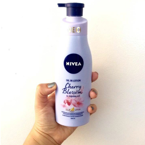 6bodylotions_oils_summer_01.jpg
