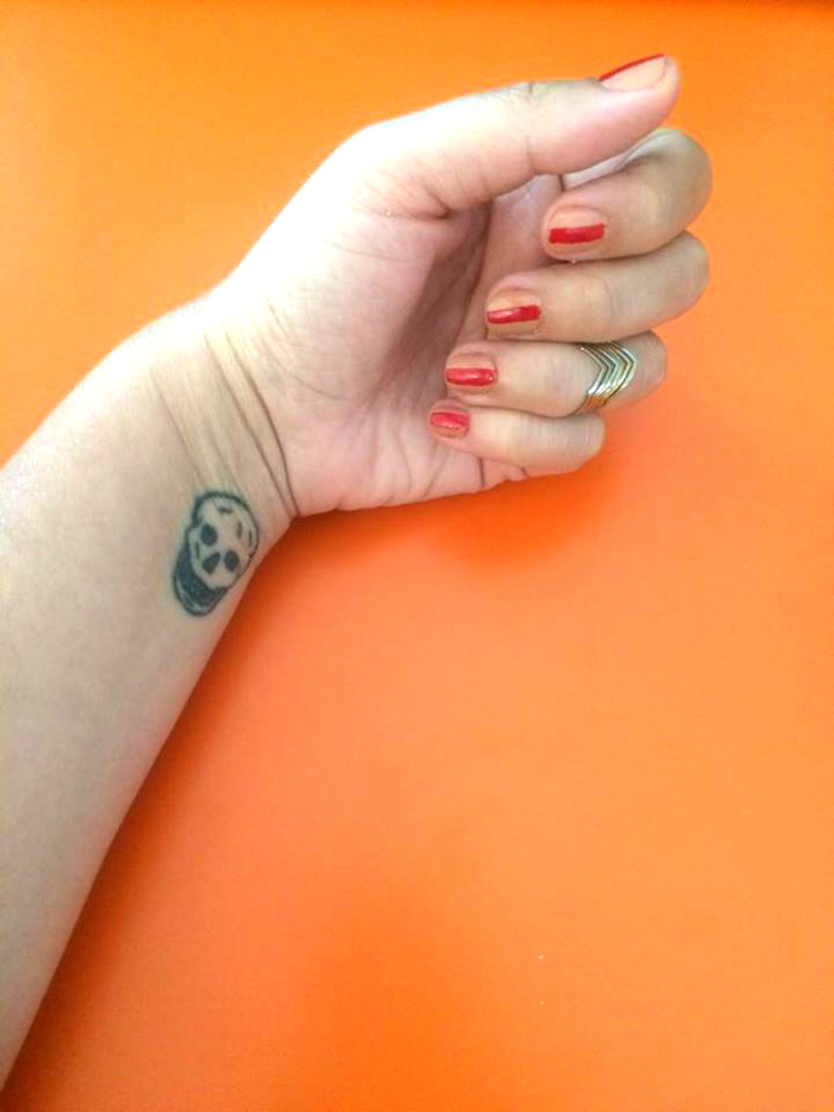 diy_easy_summer_mani_01.jpg