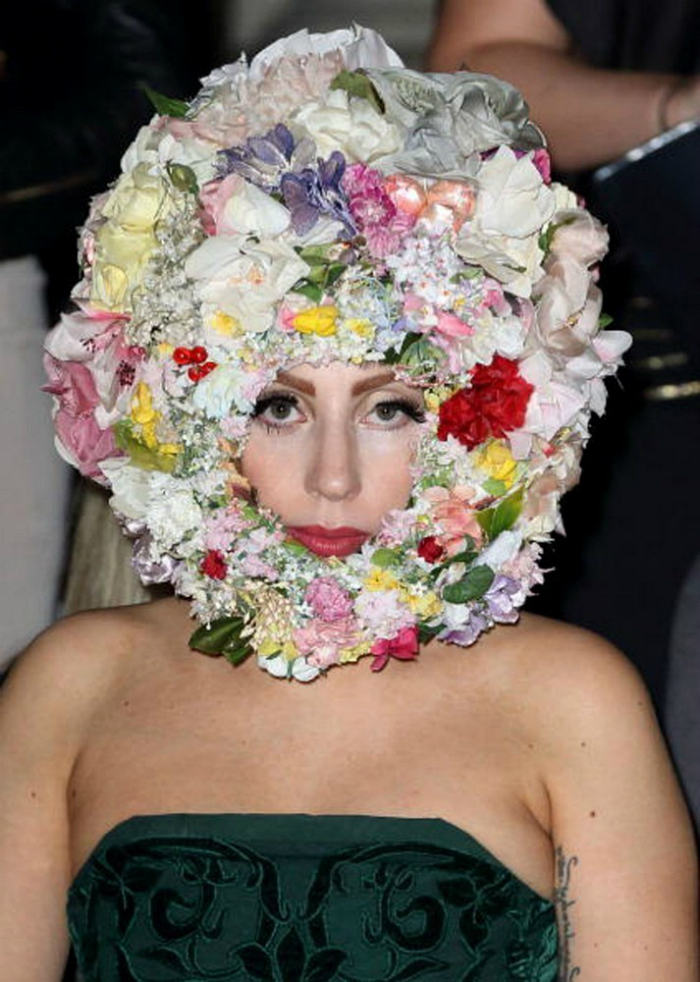 8-lady-gaga-beauty-looks-07.jpg
