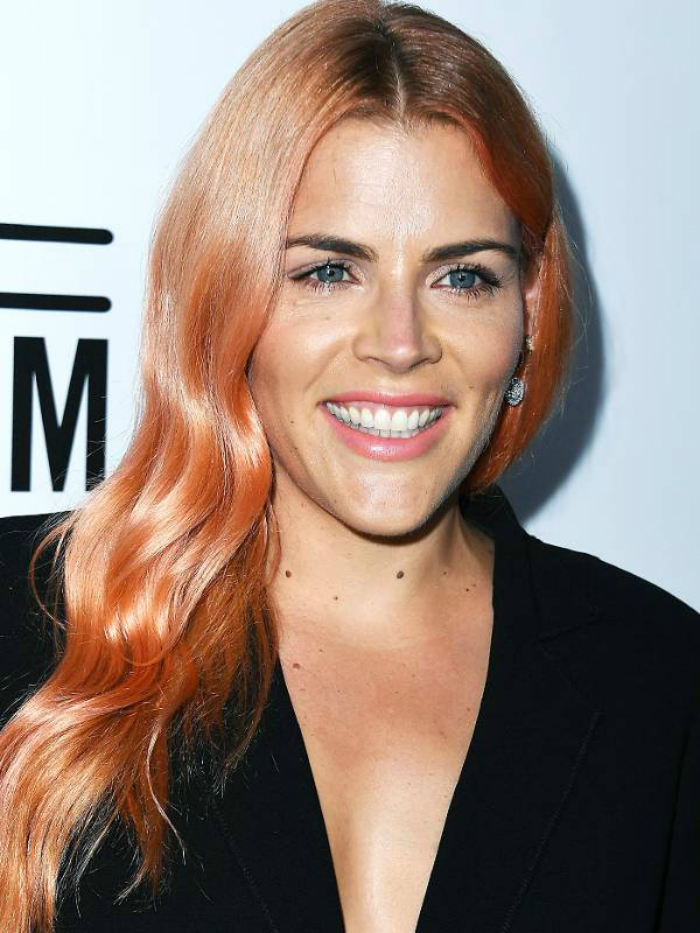 8celebspinkhair_05.jpg