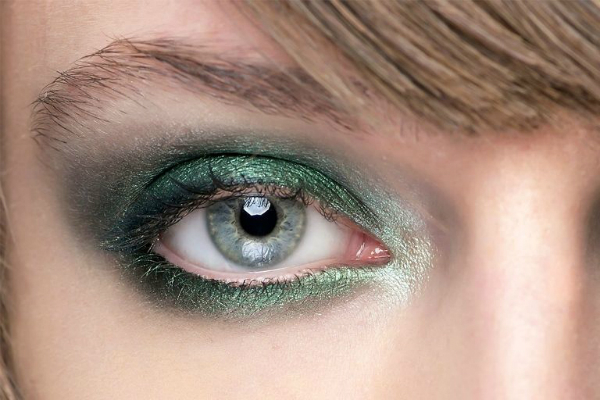 5smokeyeye_withatwist_03.jpg