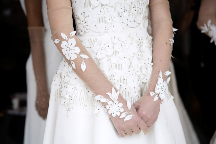 6bridaltrends-ss18-05.JPG