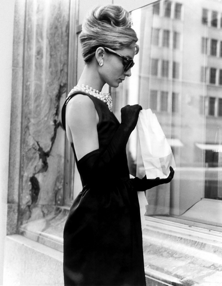Audrey-Hepburn&Givenchy_01.jpg