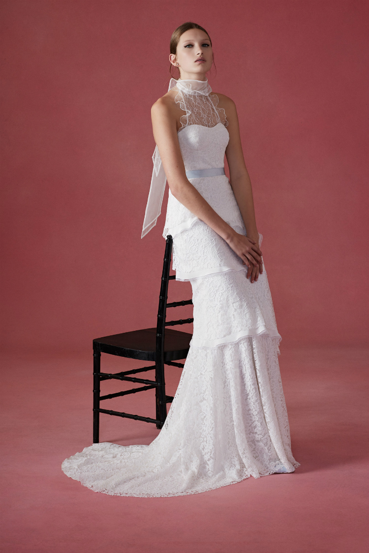 bridal_oscardelarenta_fw16_01.jpg
