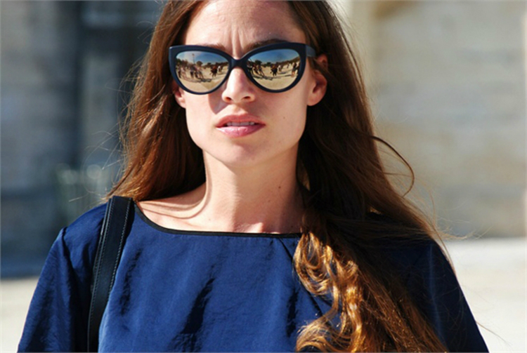 Best-Mirrored-Sunglasses-02.jpg