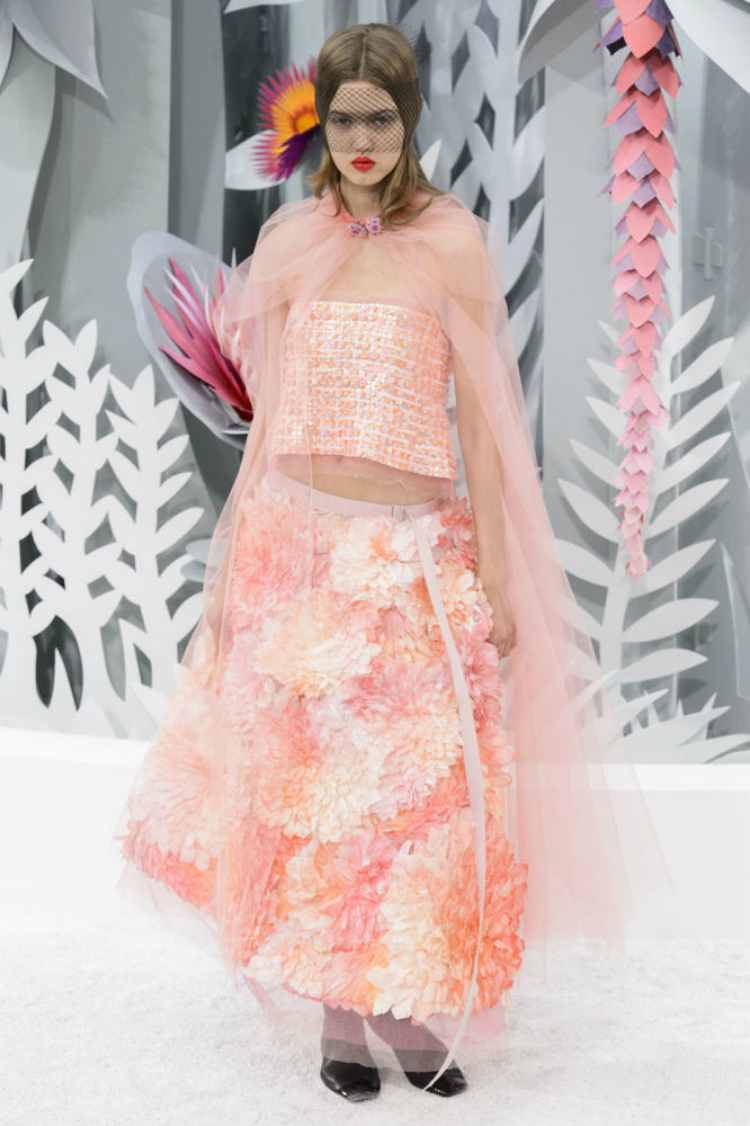 chanel_couture_spring_10.jpg