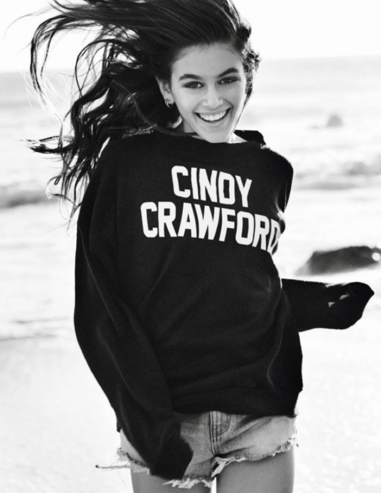 Cindy-Crawford-Kaia-Gerber-Vogue-Paris-April-2016-Cover-Photoshoot03.jpg
