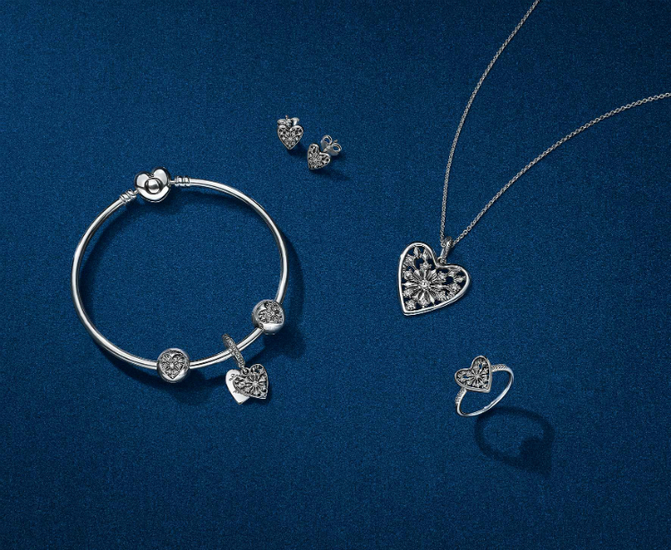 christmas_pandora_collection_07.jpg