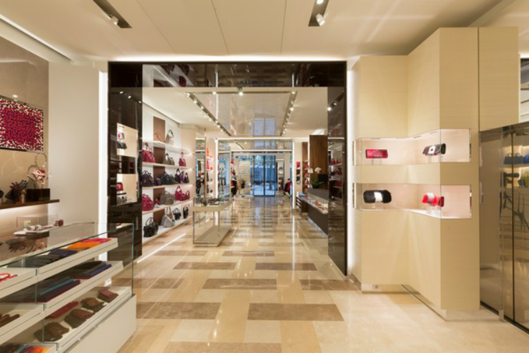 Longchamp-flagship-store-.jpg