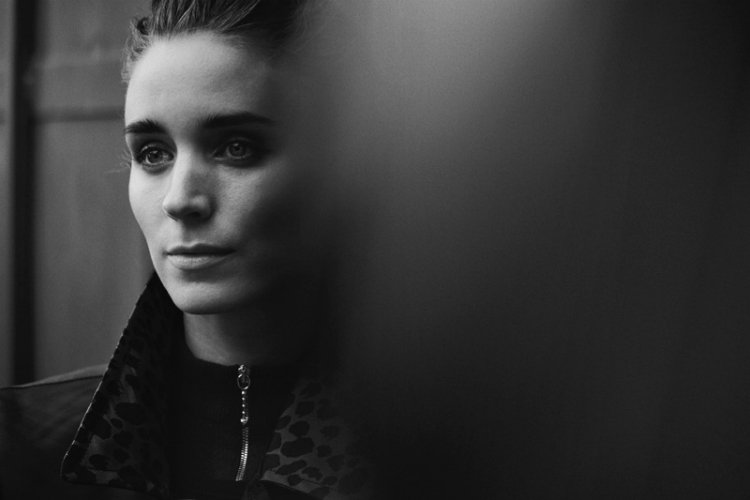 Rooney-Mara-Interview-Magazine-November-2015-Cover-Photoshoot05.jpg