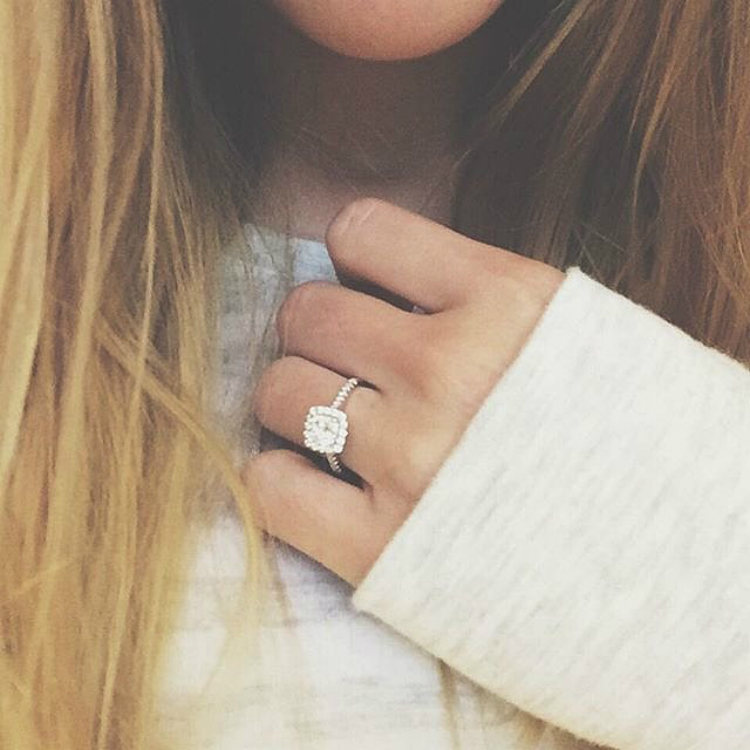 engagementrings_instagram_01.jpg