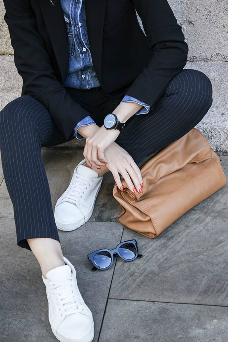 3ways2wear-a-blazer-out-of-the-office-02.jpg