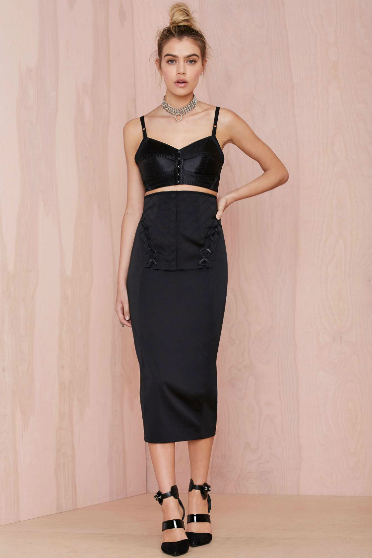 blackskirt_2.jpg