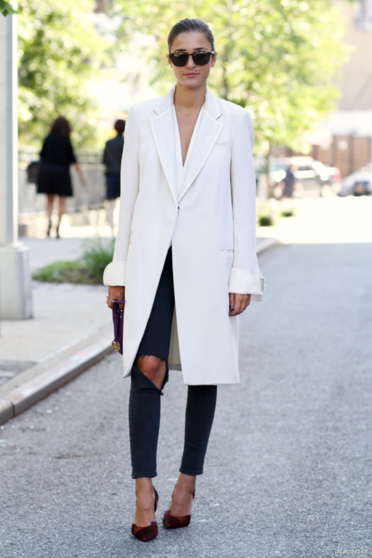 Distressedjeans-03.jpg