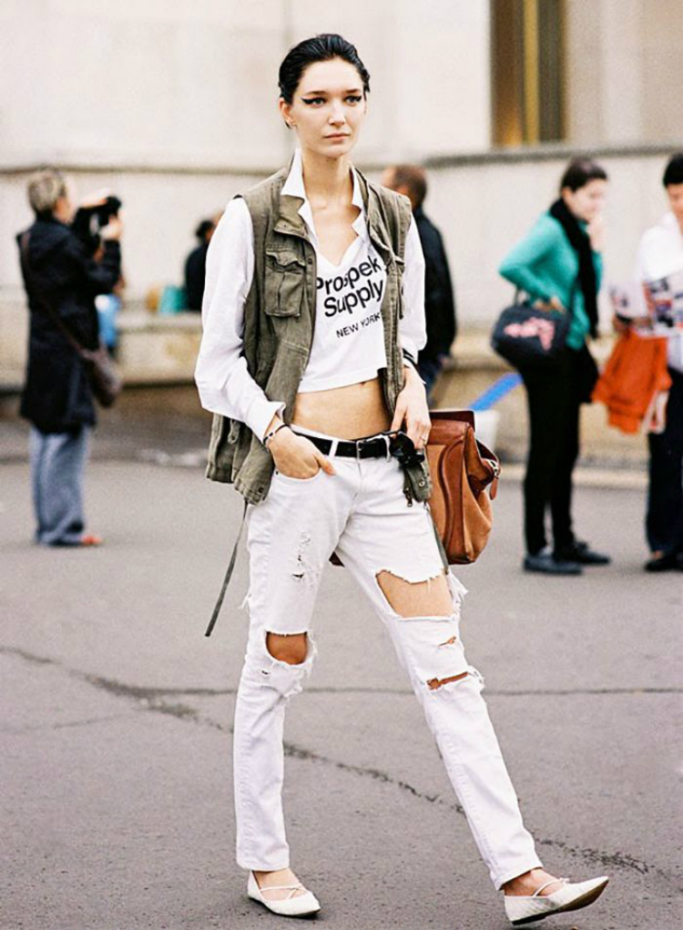 Distressedjeans-06.jpg