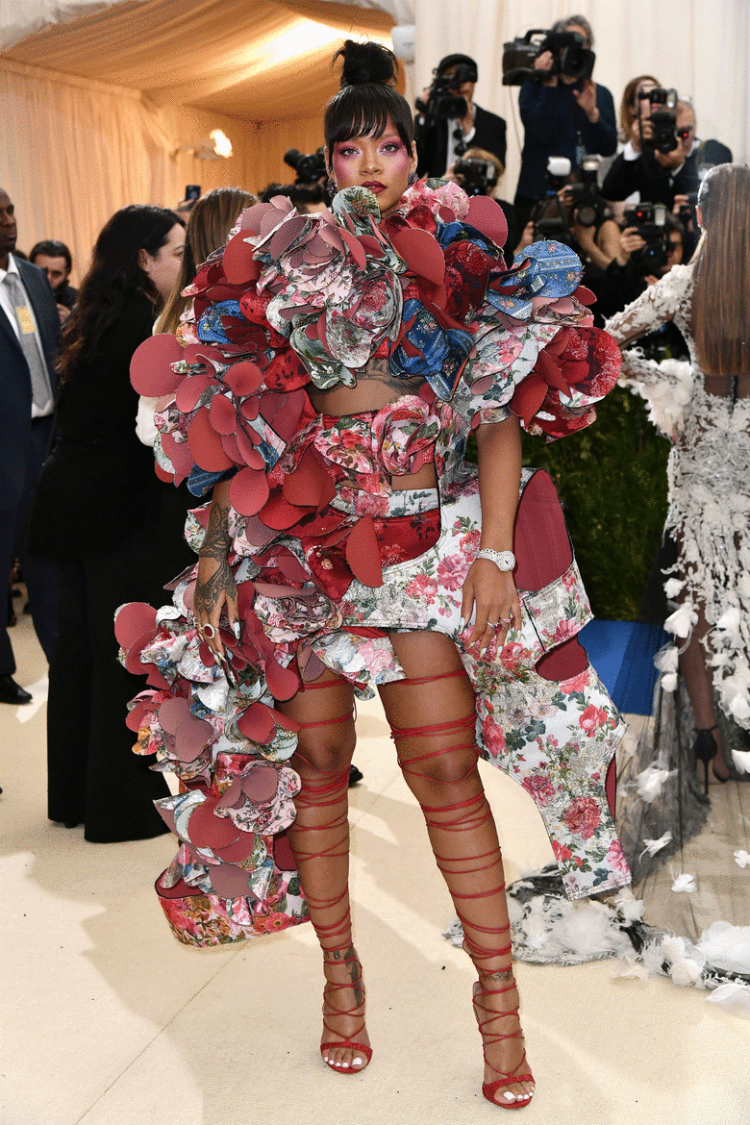 -rihanna-met-gala-2017-01.jpg