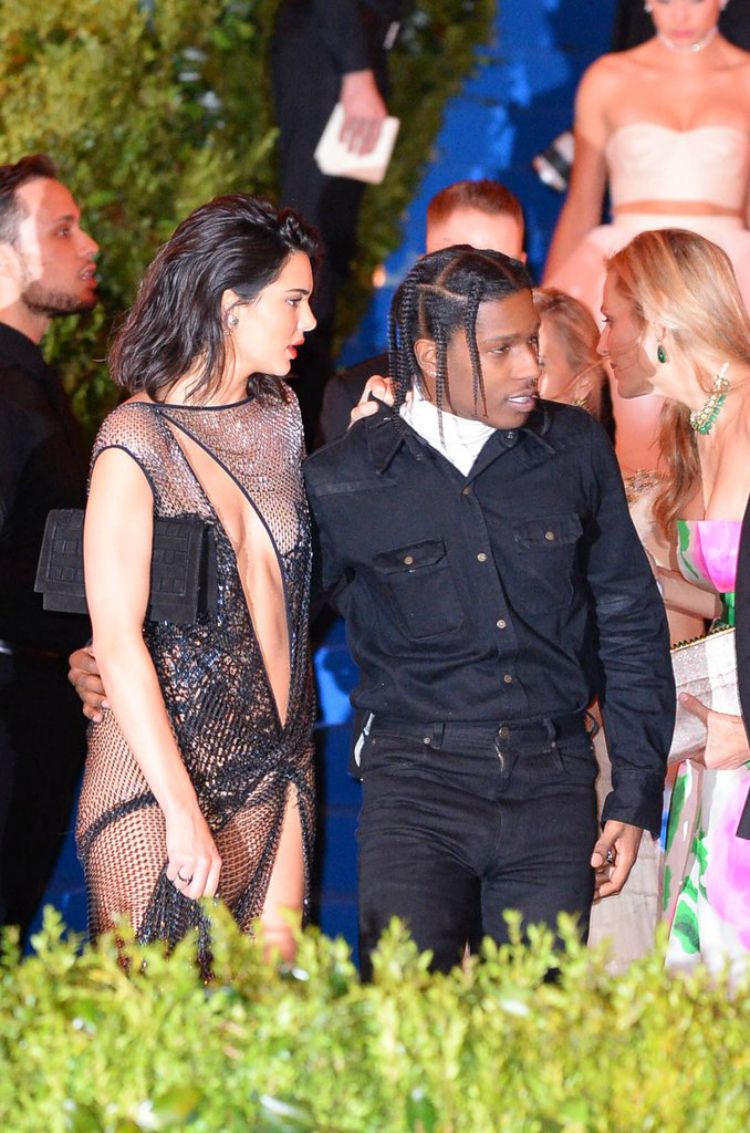 4couplesatthemetgala-04.jpg