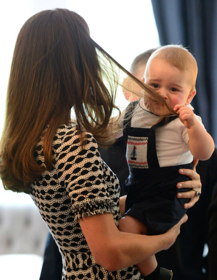 Funny-Pictures-Prince-George-02.jpg