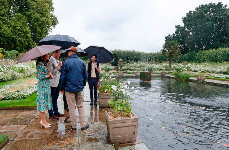 diana_memorial_whitegarden_02.jpg