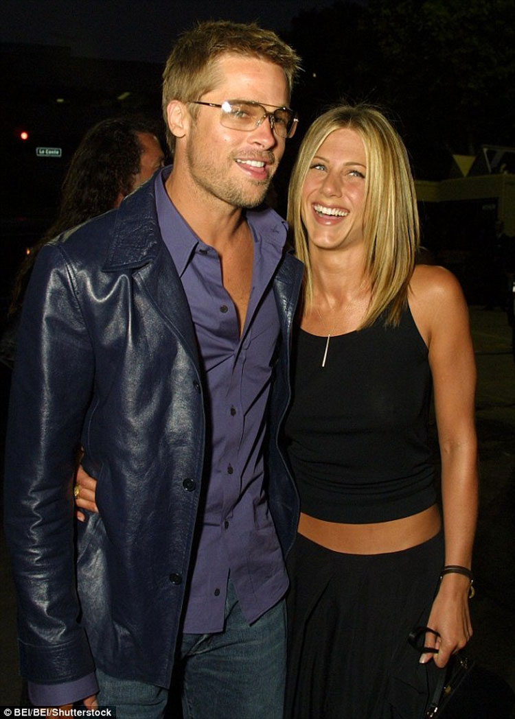 aaaaniston3.jpg