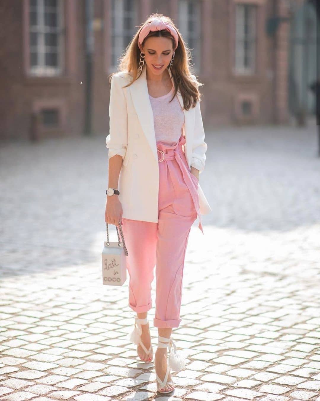 street_style_paris_12_5_2019_13_45_5_640.jpg