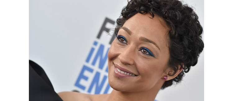 cutspixie_curlyhair_03.jpg