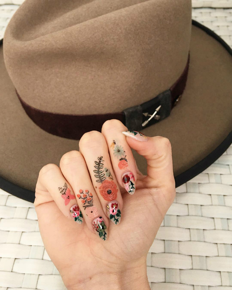 nailart_spring18_07.jpg